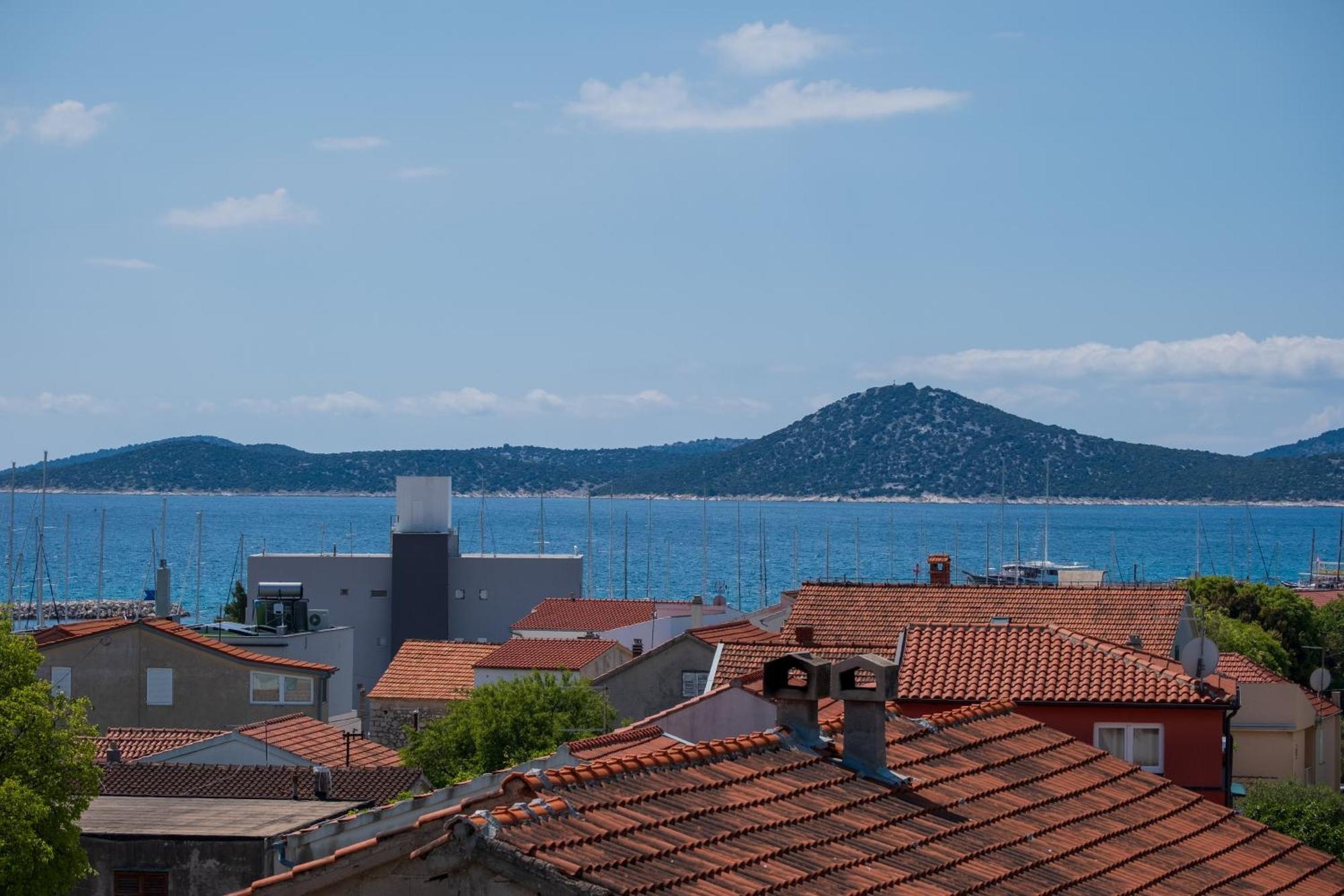 Three-Bedroom Premium Holiday Home Atmosfera With Private Pool&Sauna Vodice Kültér fotó
